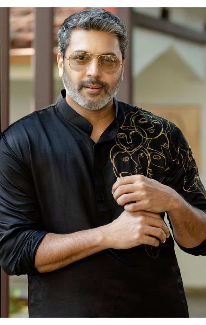 Men’s Black Embroidered Silk Kurta – Wedding & Festive Wear