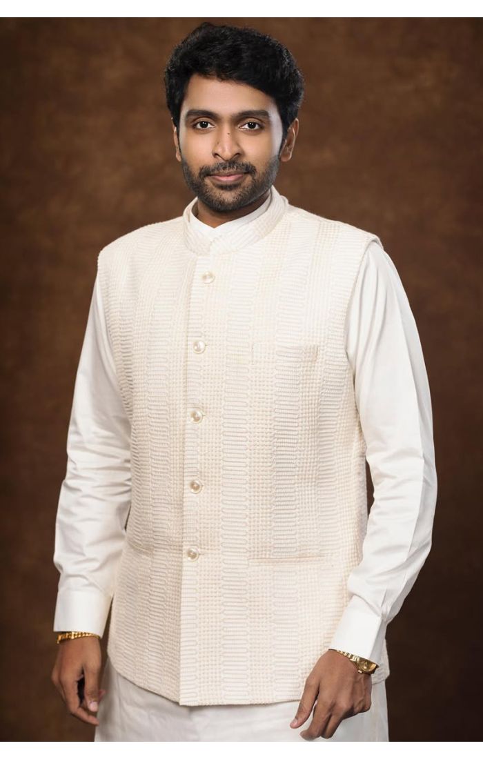 Men’s Ivory White Nehru Jacket Kurta Set – Elegant Wedding & Festive Wear