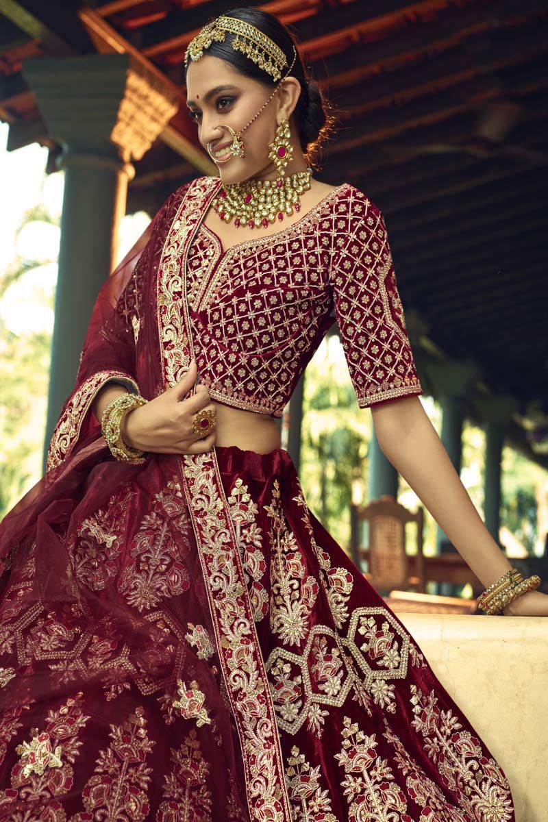 Maroon Indian Bridal Lehenga With Heavy Work SM0904